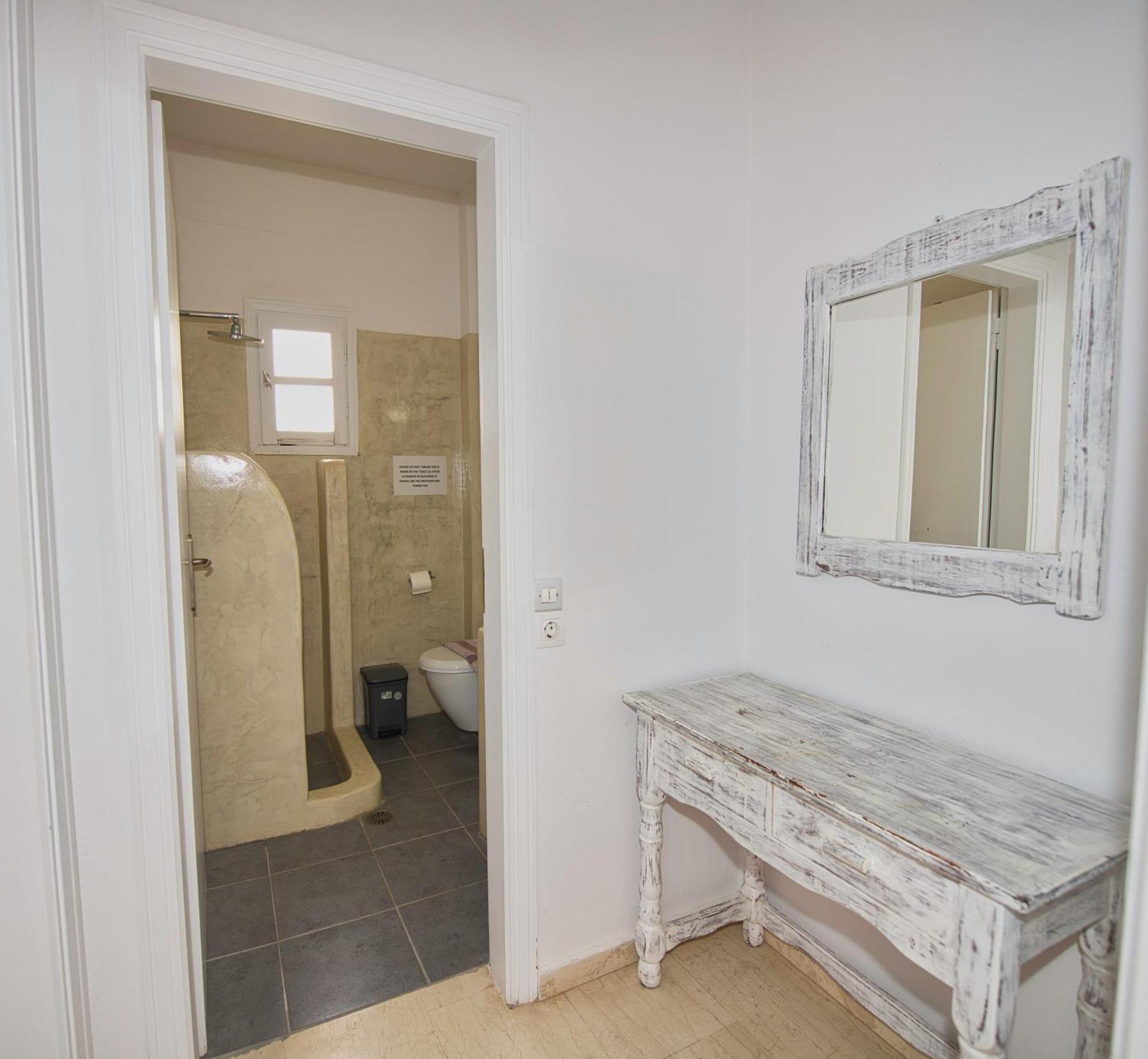 Ira Apartments Kamari  Ngoại thất bức ảnh
