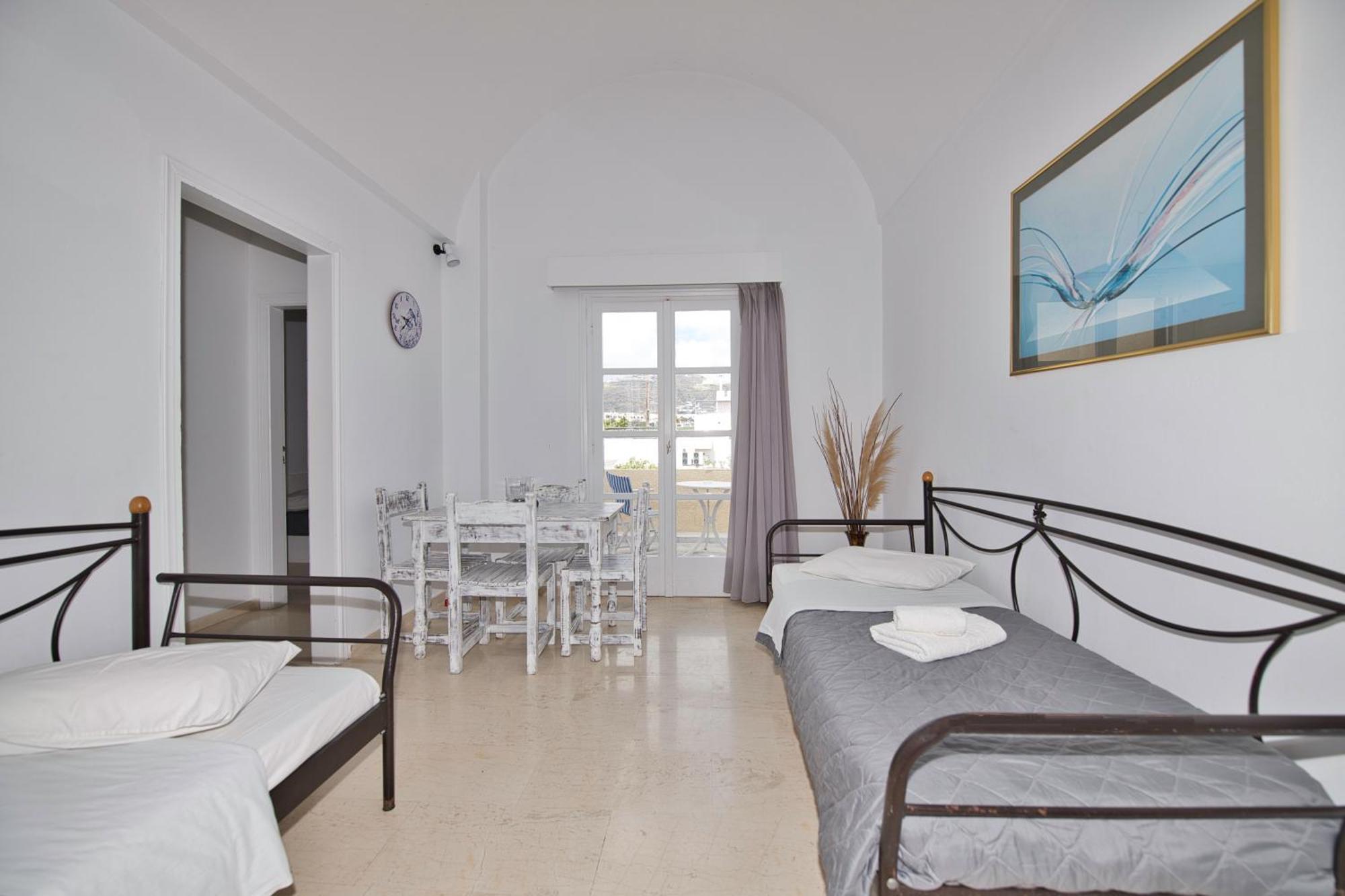 Ira Apartments Kamari  Ngoại thất bức ảnh